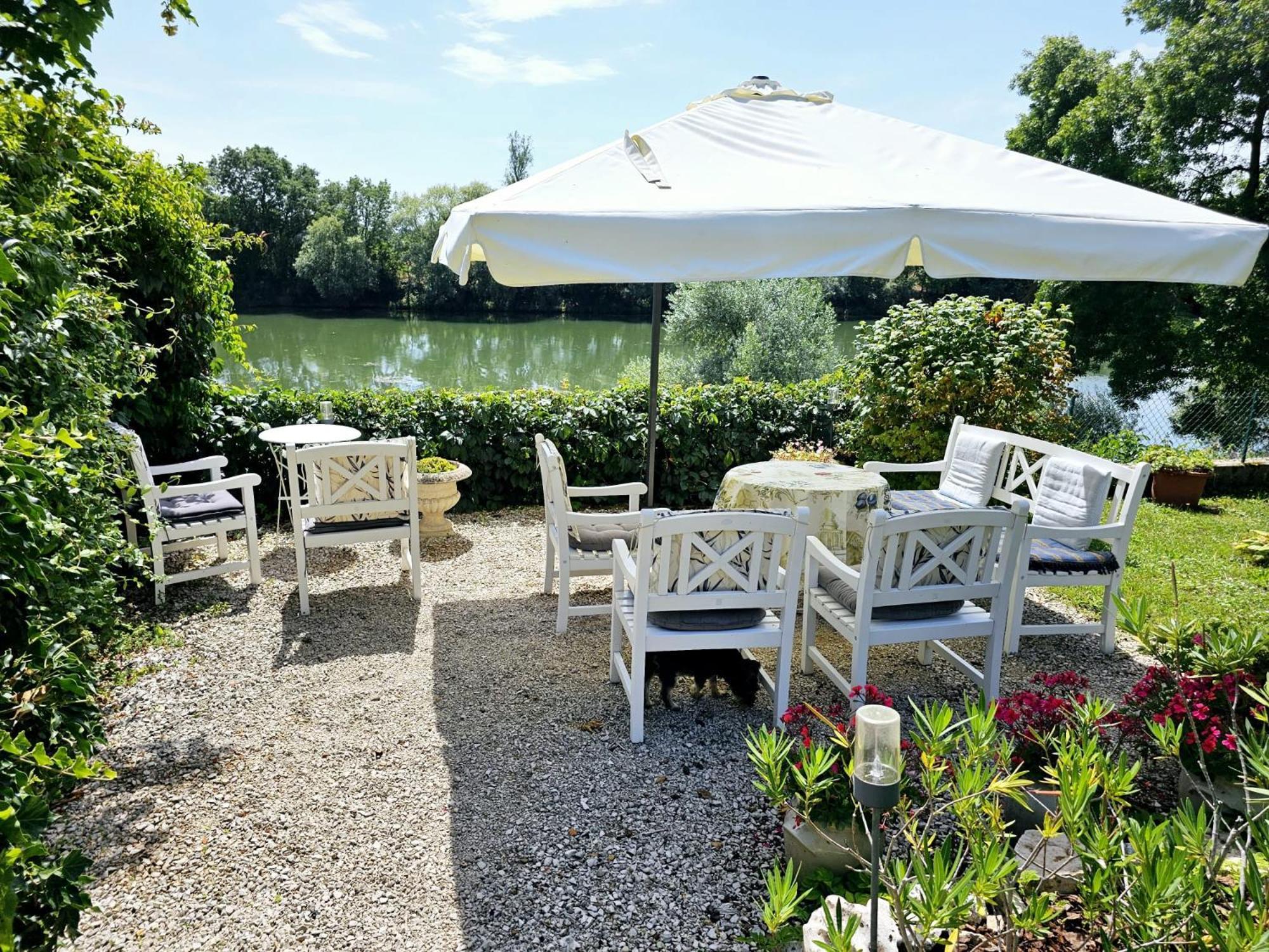 Jan'S Place In Burgundy Ecuelles  Eksteriør billede